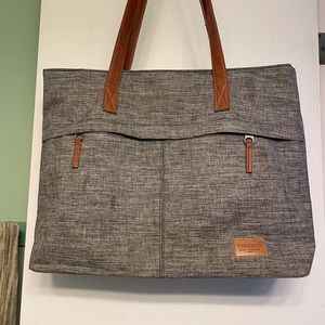 Tracker 15 inch computer tote bag